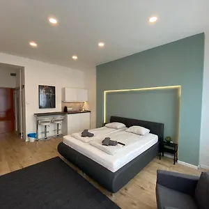 Center Of 3 Apartment Budapest