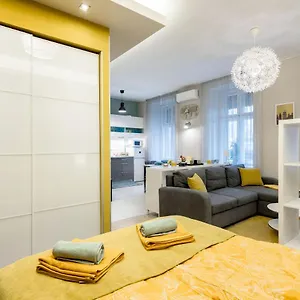 Pearl In The Heart Of The Apartment Budapest