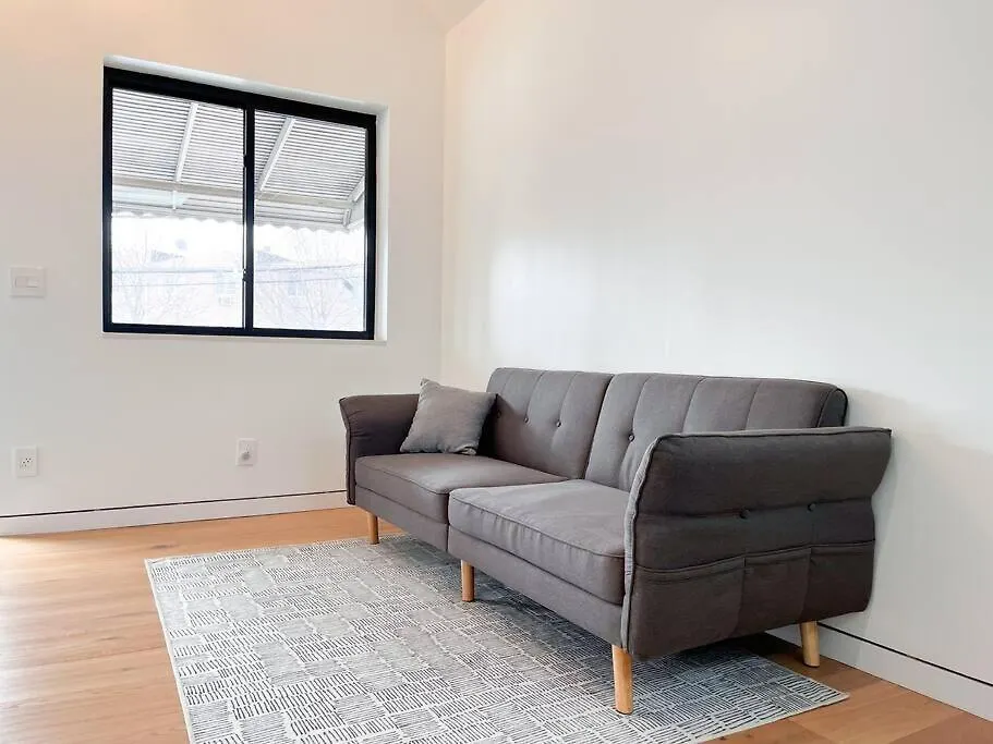 Apartment New Ample And Cozy One Bedroom Apt In Brooklyn At Rem-Casa New York