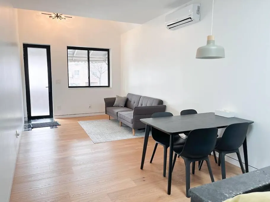 New Ample And Cozy One Bedroom Apt In Brooklyn At Rem-Casa New York 0*,  United States